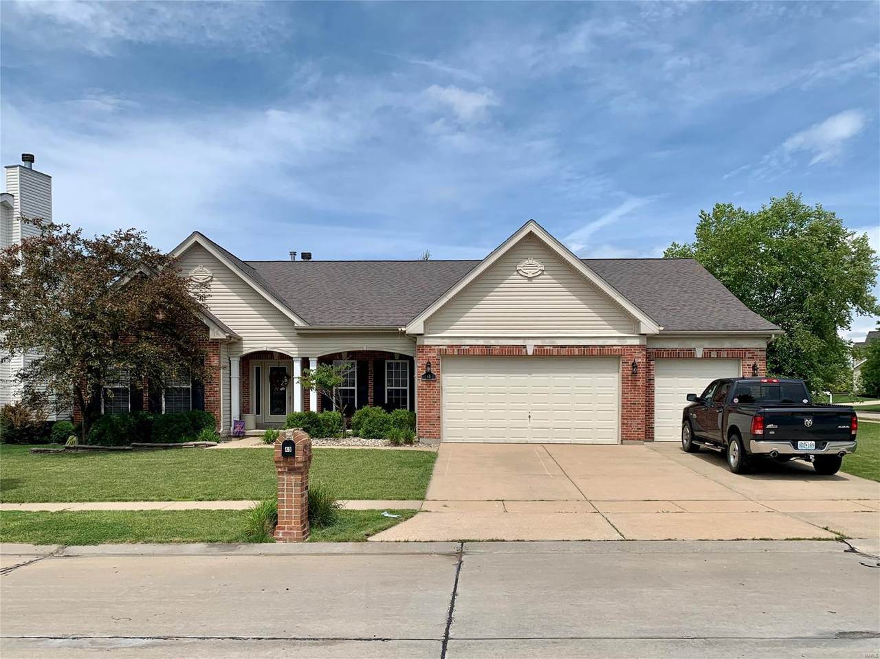 40 Scarlet Meadows Court - Photo 1