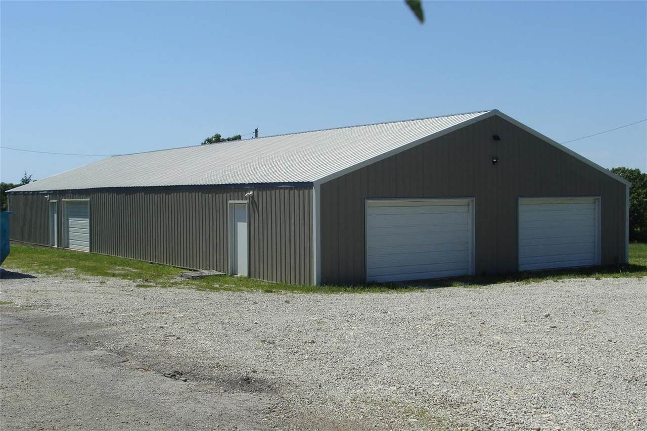 1124 Highway Dd - Photo 1
