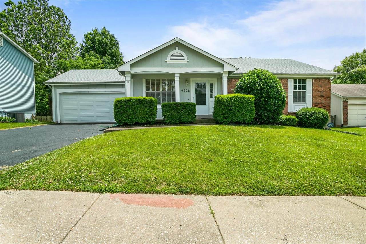 4228 River Oaks Drive - Photo 1