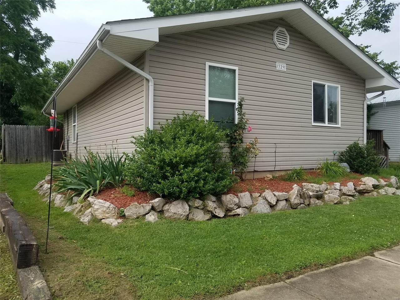 329 Walnut - Photo 1