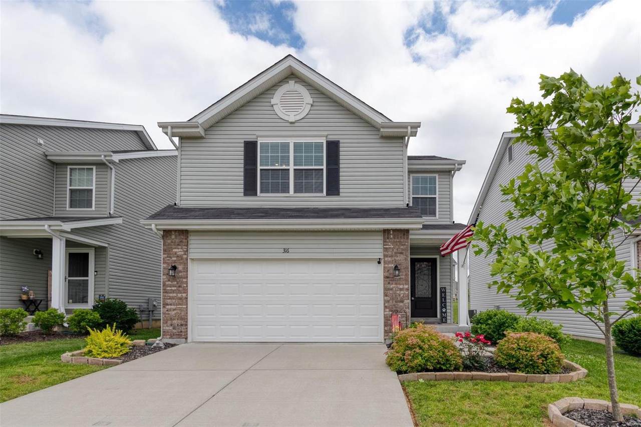316 Rock Ridge - Photo 1