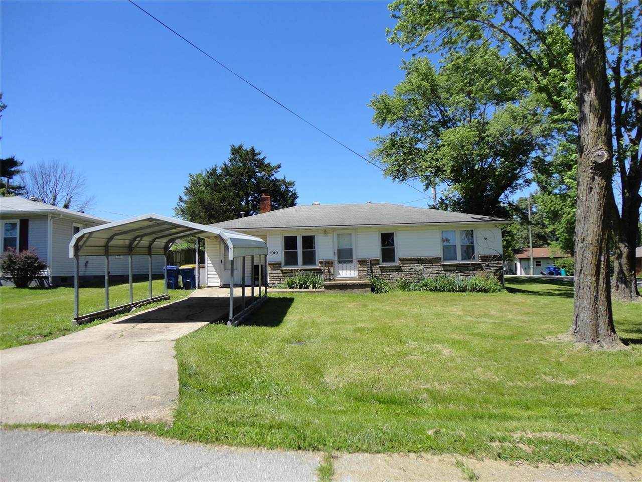 1010 Pace Street - Photo 1