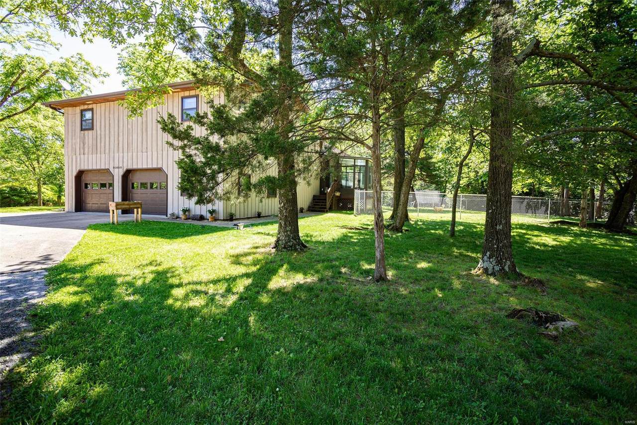 10880 Thompson - Photo 1