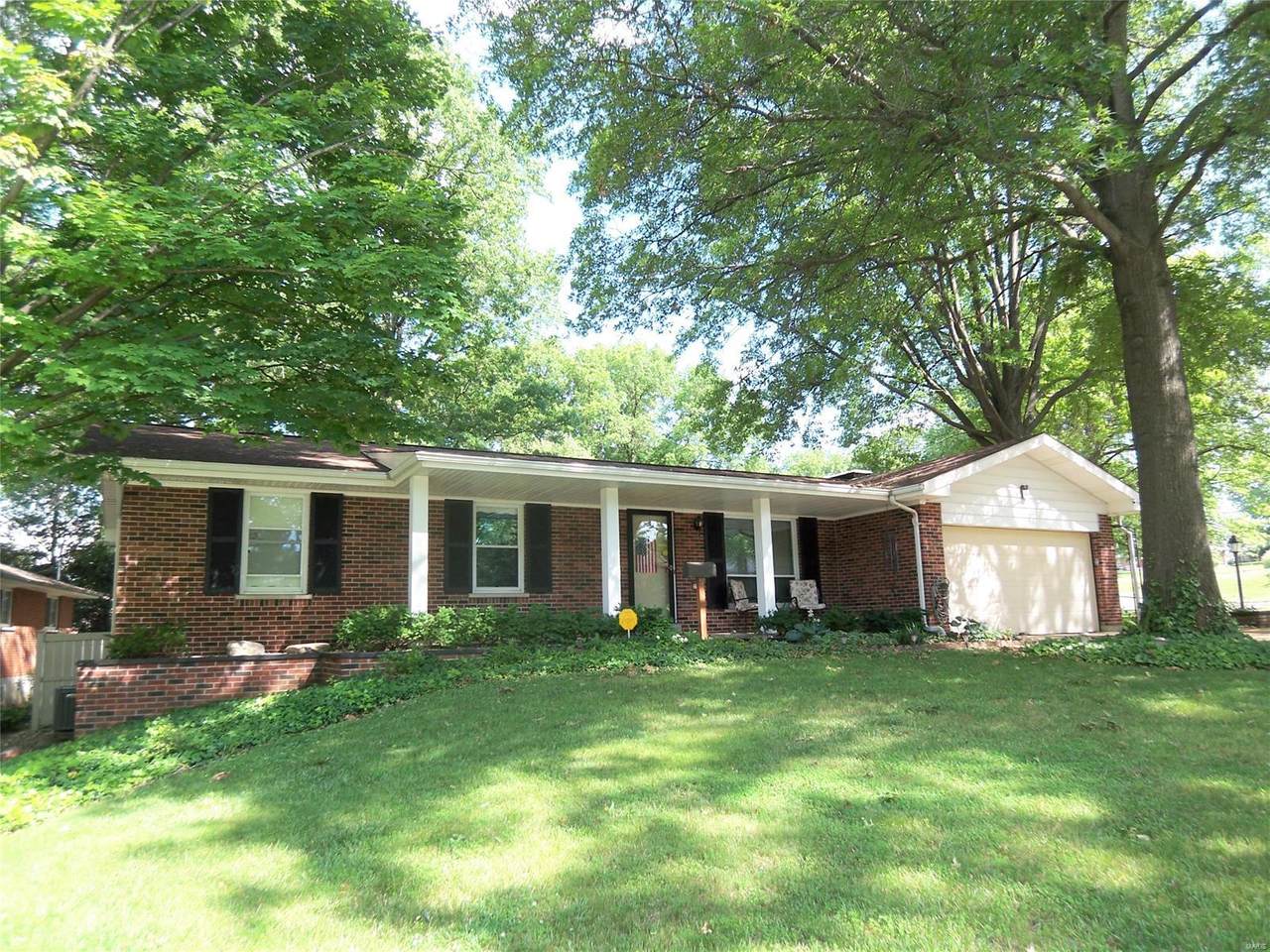 2240 Doran Drive - Photo 1