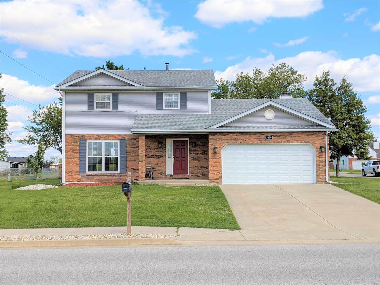 3000 Mockingbird Lane - Photo 1