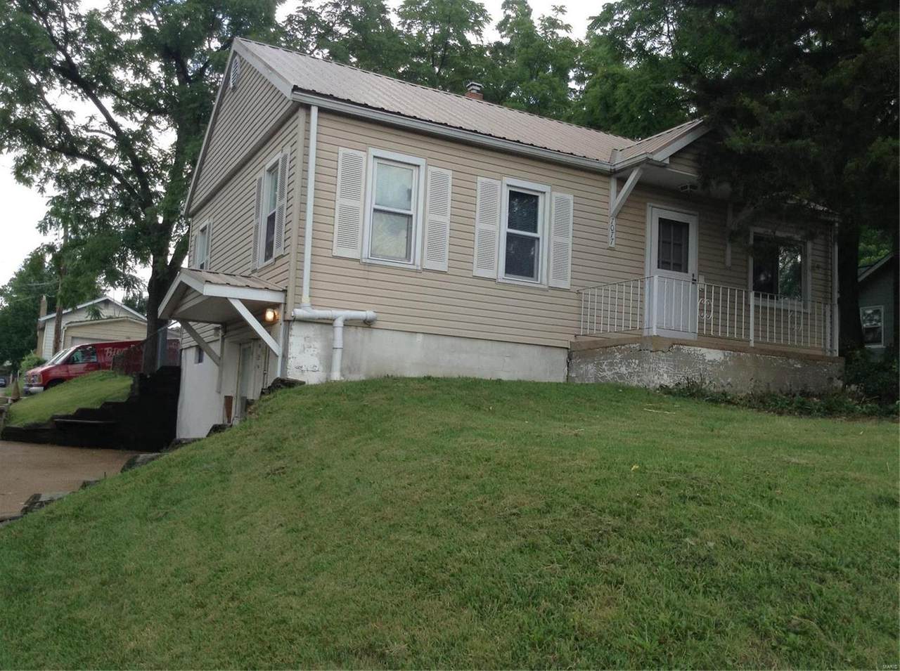7077 Lansdowne Avenue - Photo 1