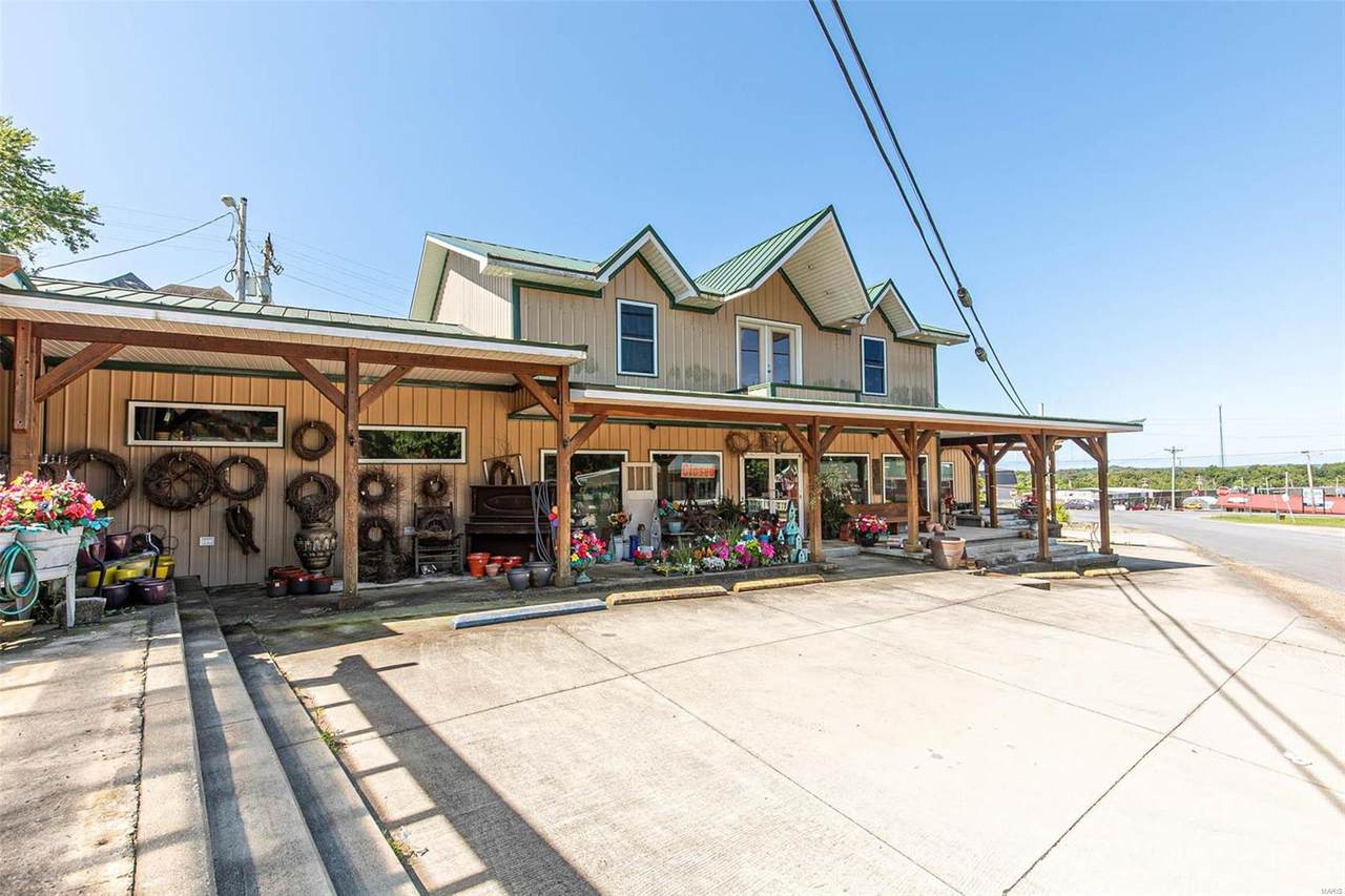 304 Highway Street - Photo 1