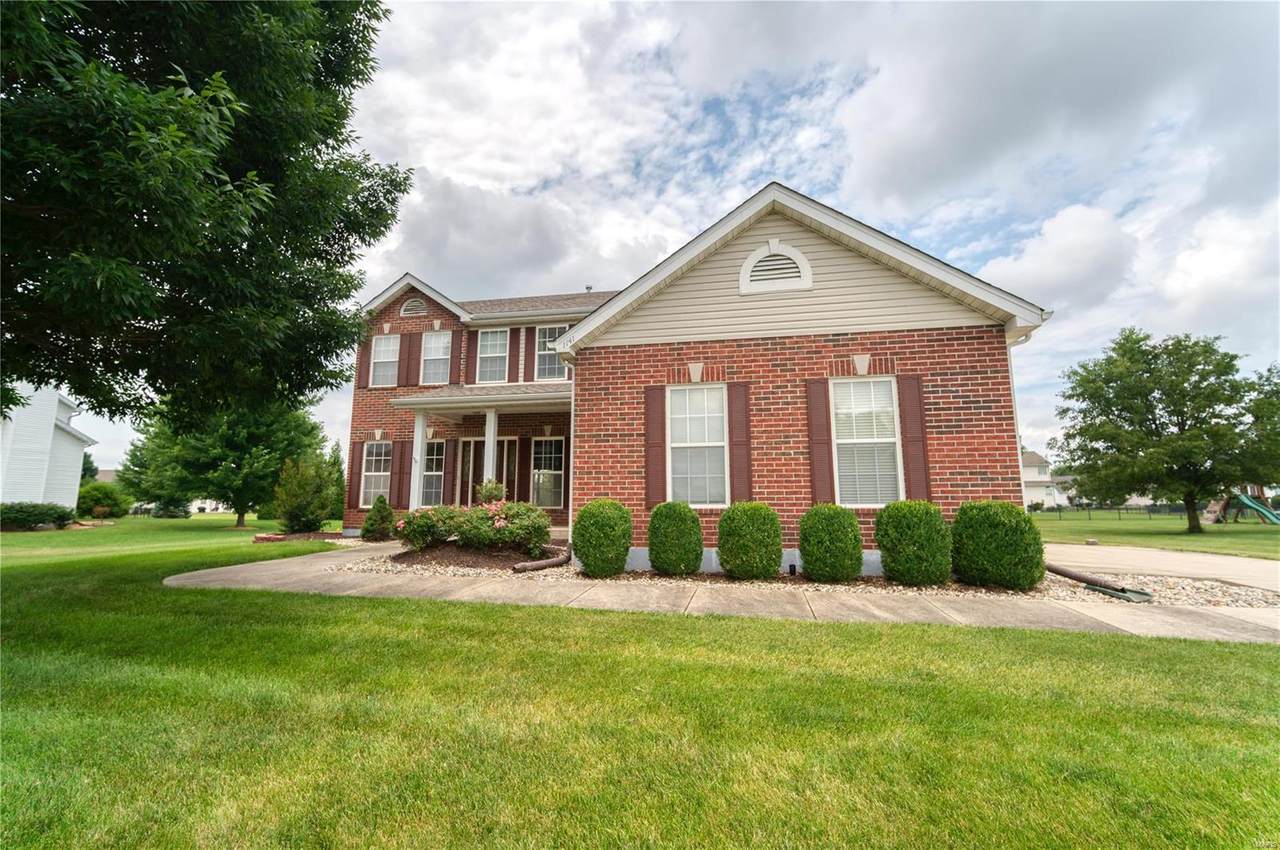 1141 Hampshire Lane - Photo 1