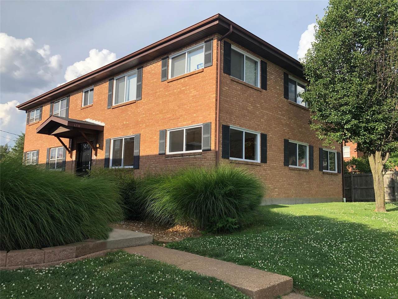 6711 Highland House Court - Photo 1
