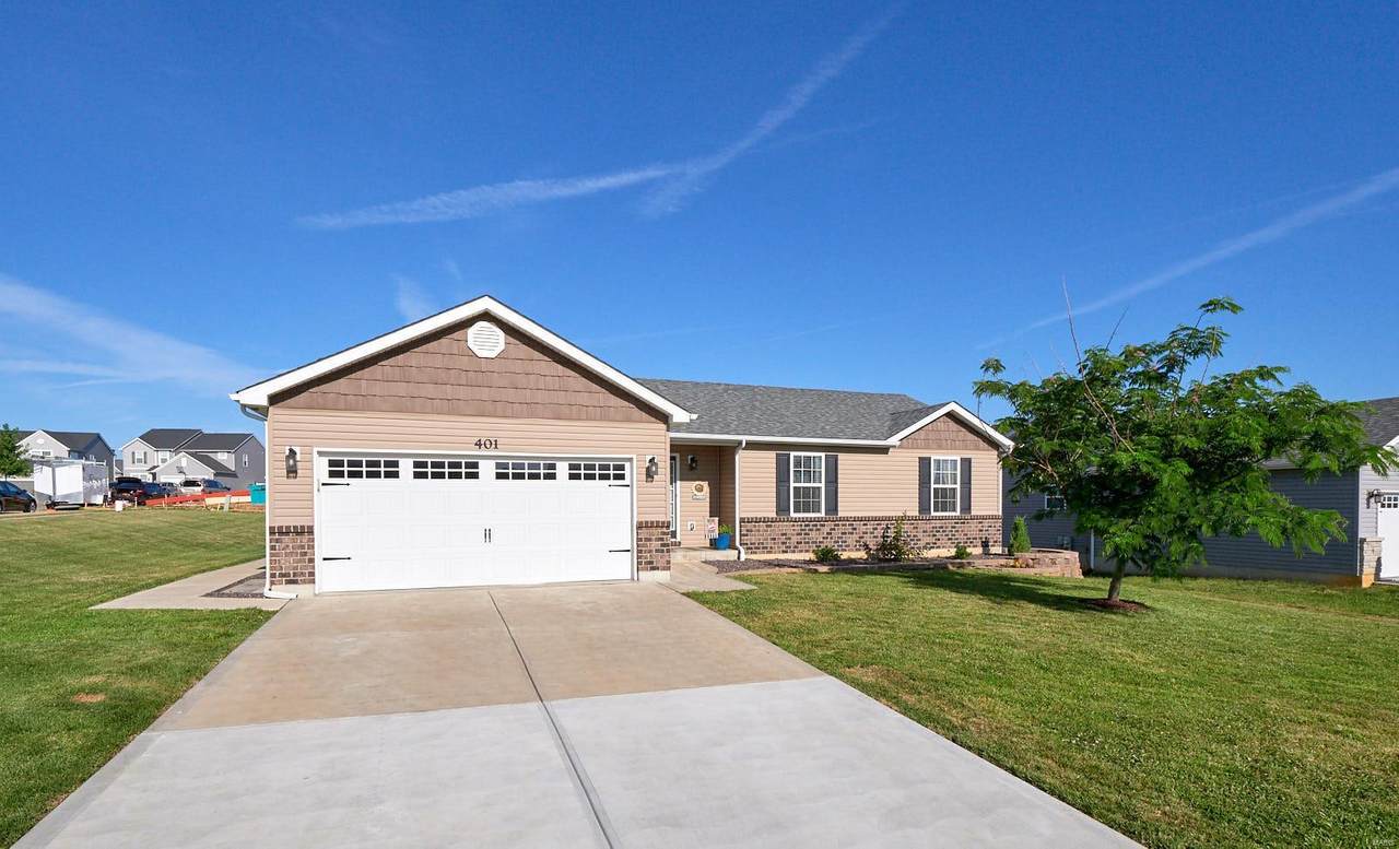 401 Prairie Creek - Photo 1