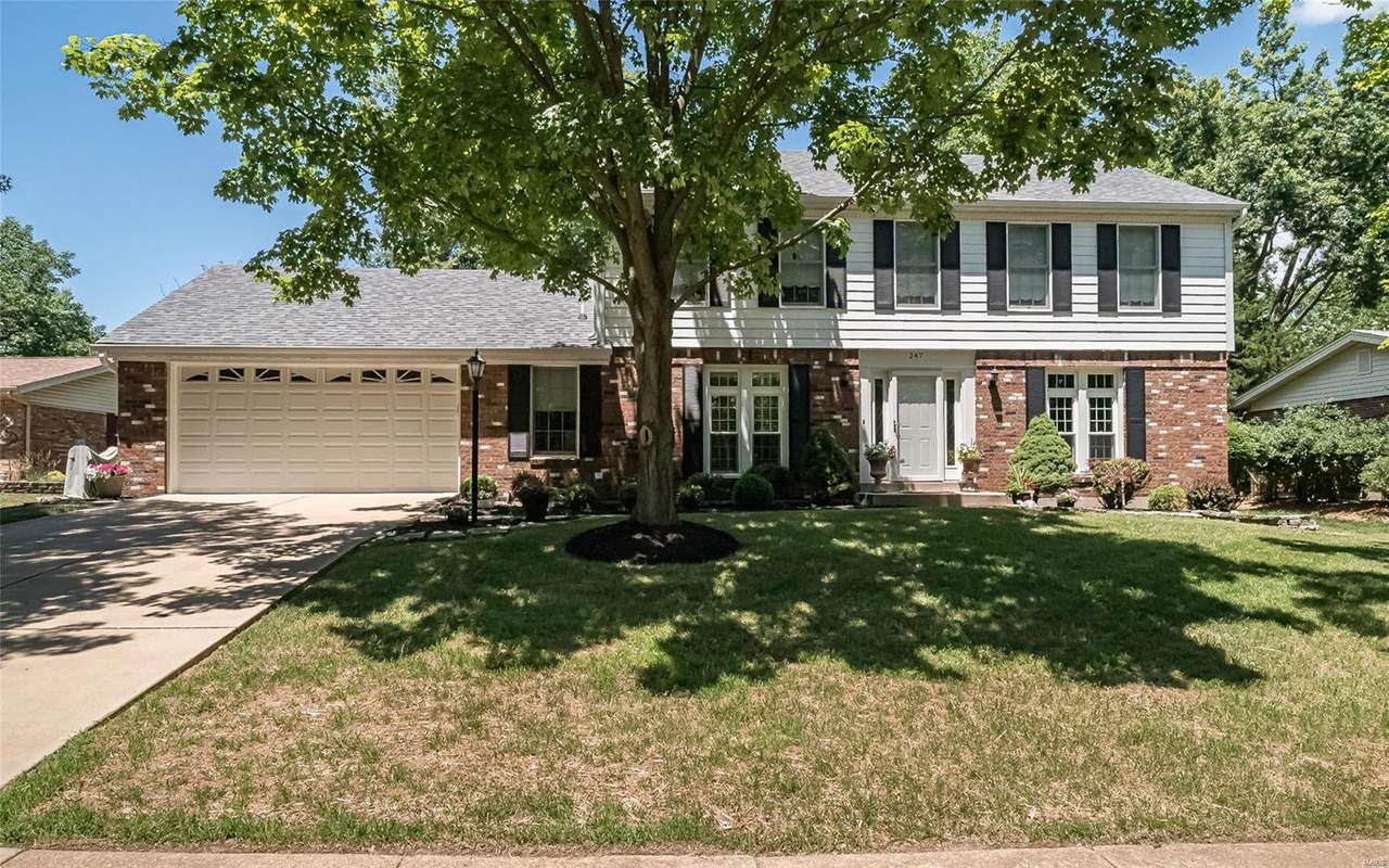 247 Clayton Trails - Photo 1