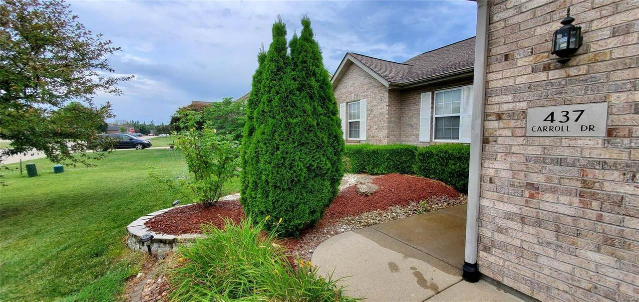 437 Carroll Drive - Photo 1