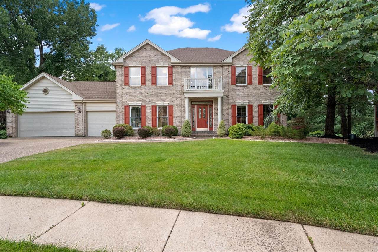 302 Berry Bush Court - Photo 1