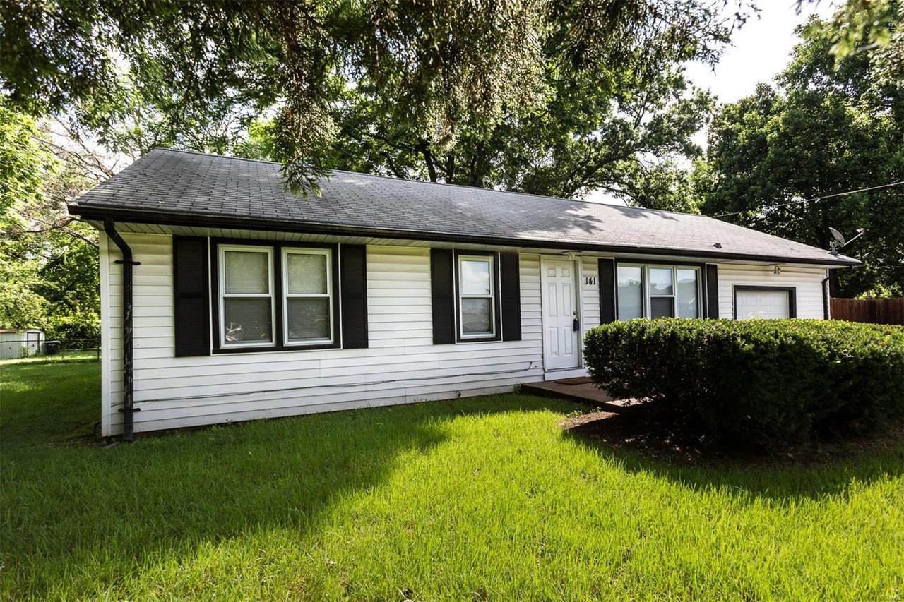 141 Elmgrove Avenue - Photo 1