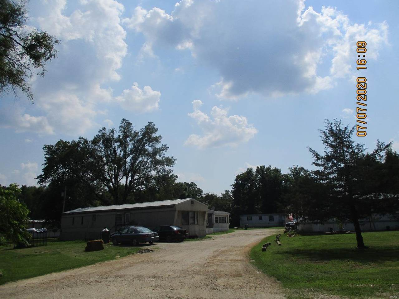 1500 Carolina - Photo 1
