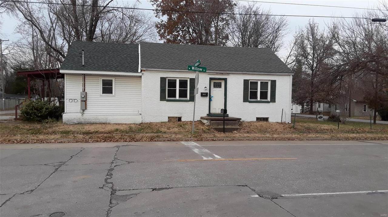 900 Willow - Photo 1
