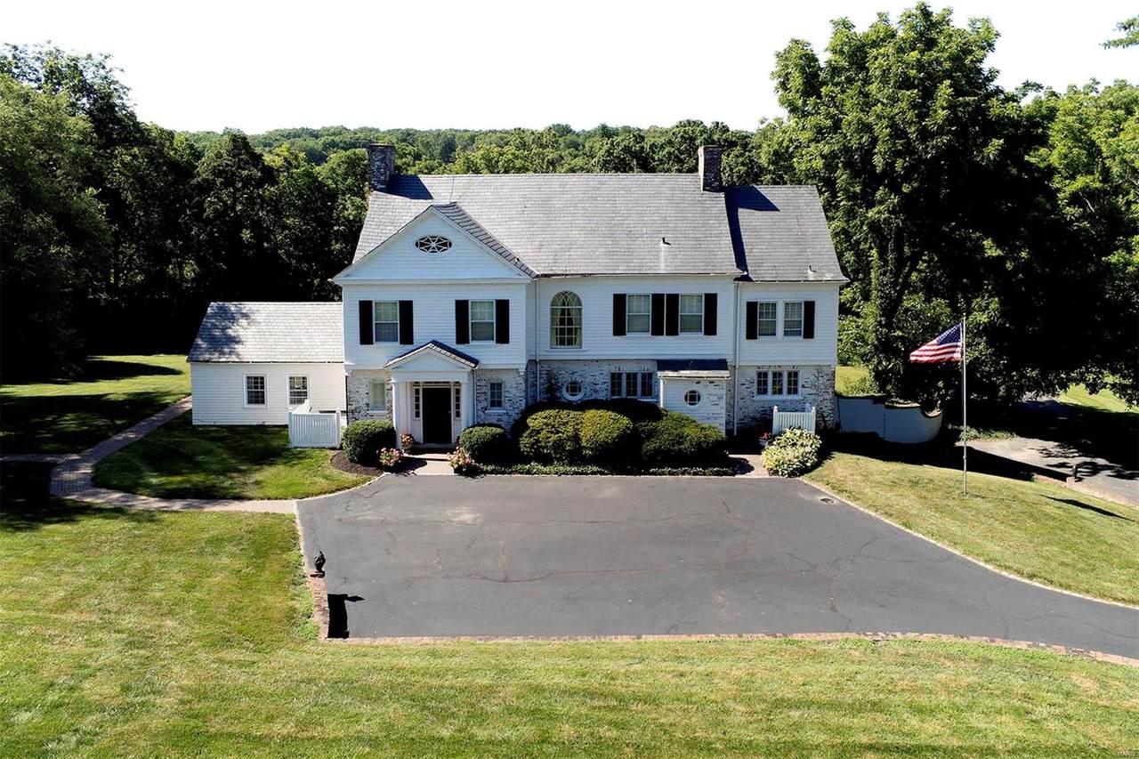 10 Denny Lane - Photo 1