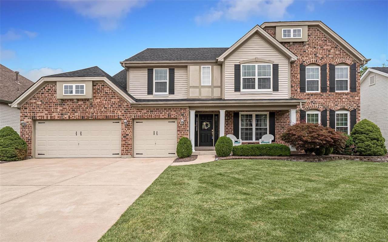 924 Bentley Park - Photo 1