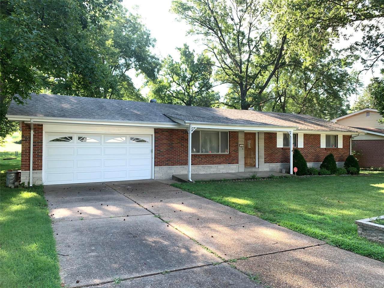 216 Green Acres Road - Photo 1
