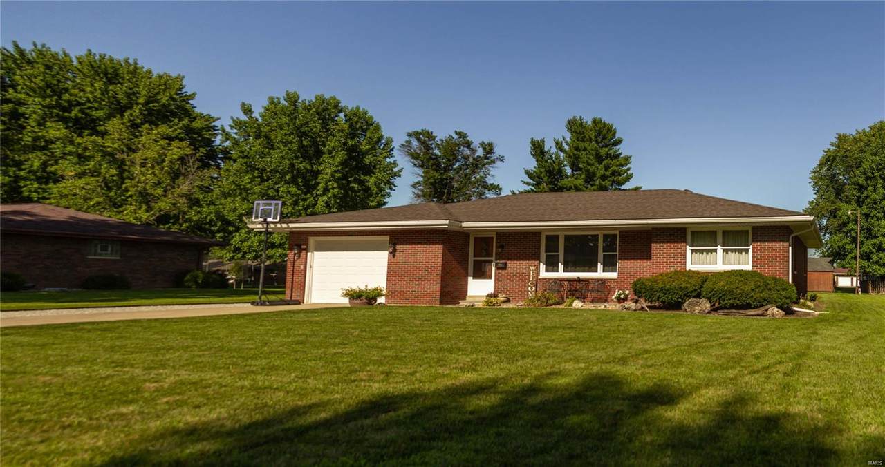 206 Hickory Street - Photo 1