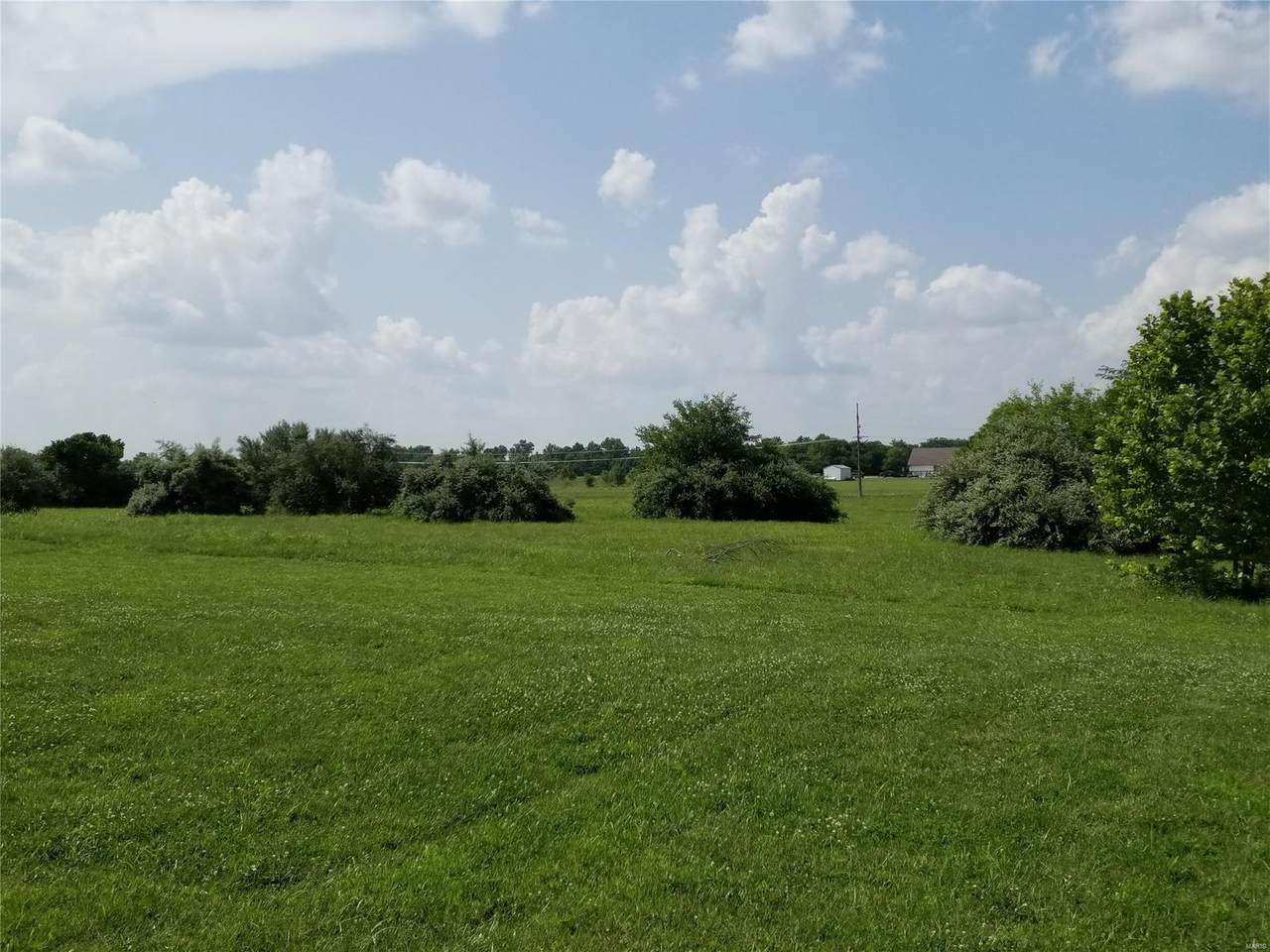 5693 Sycamore Road - Photo 1