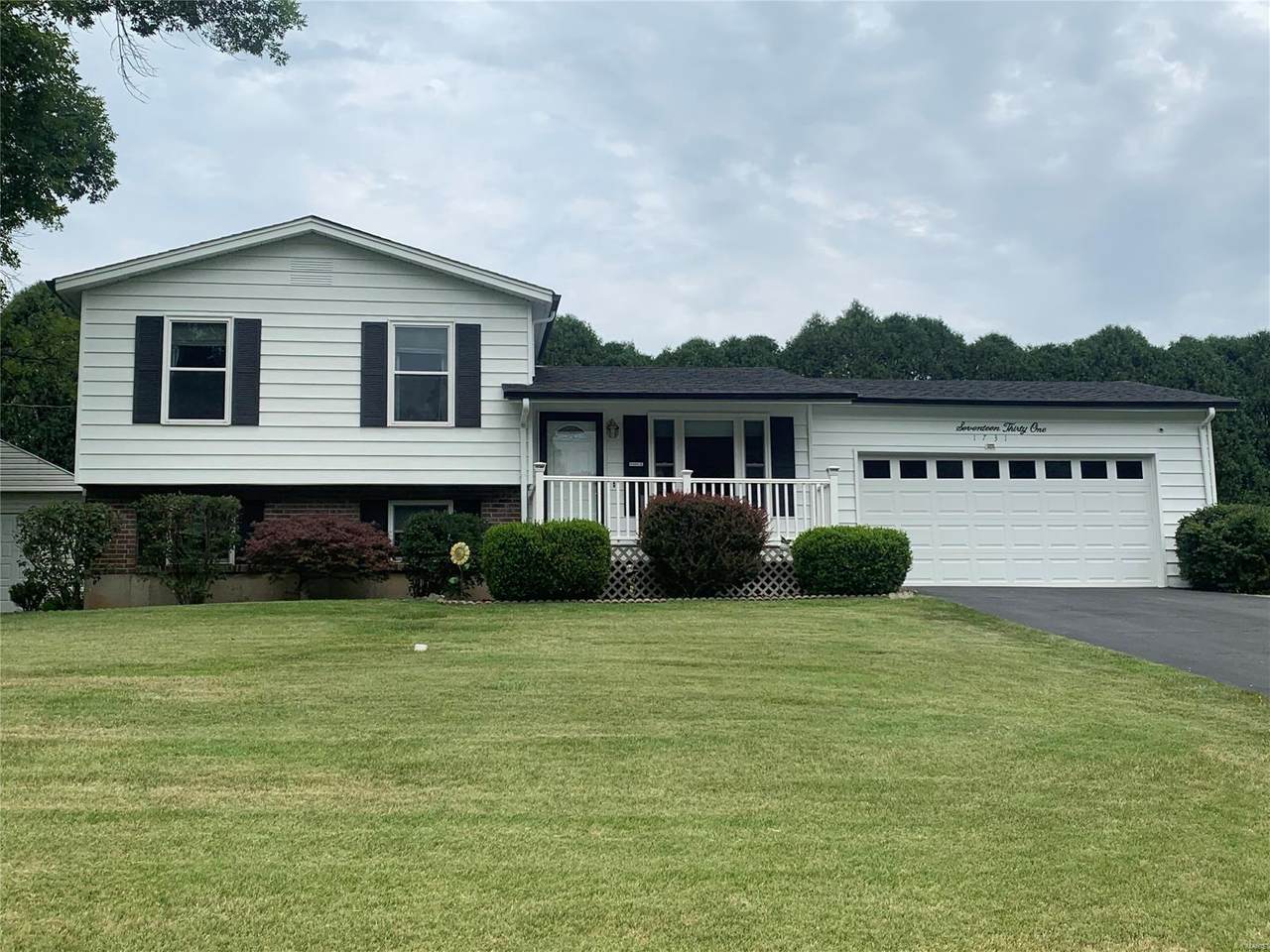 1731 Stahl - Photo 1