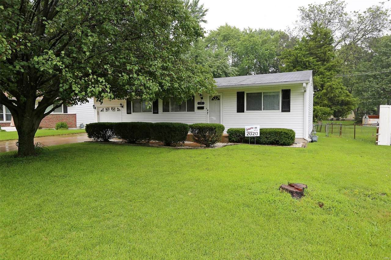 1235 Bellarmine Lane - Photo 1