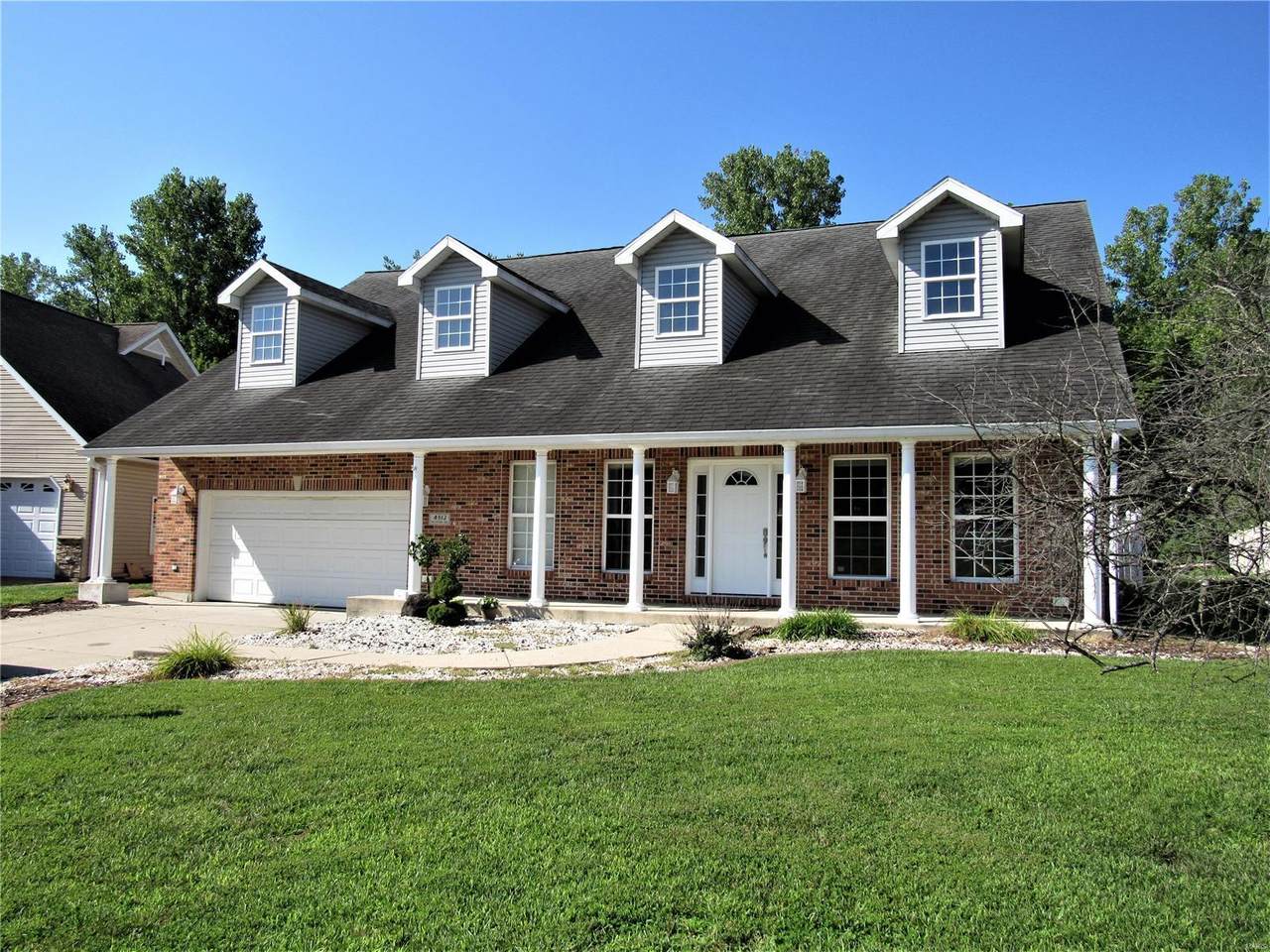 4612 Wisteria Drive - Photo 1