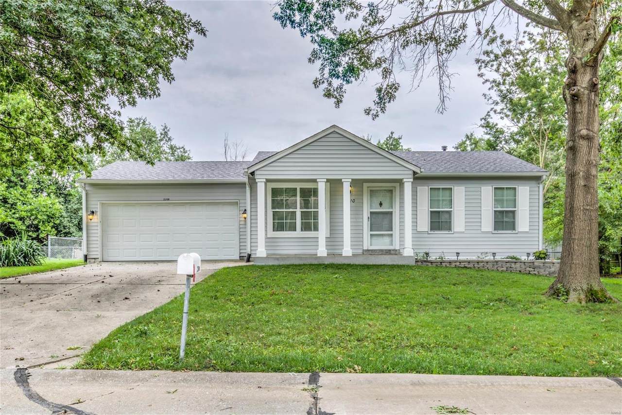 2310 Mariposa Drive - Photo 1