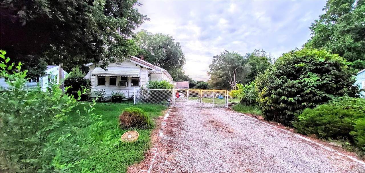 9117 Bunkum Road - Photo 1