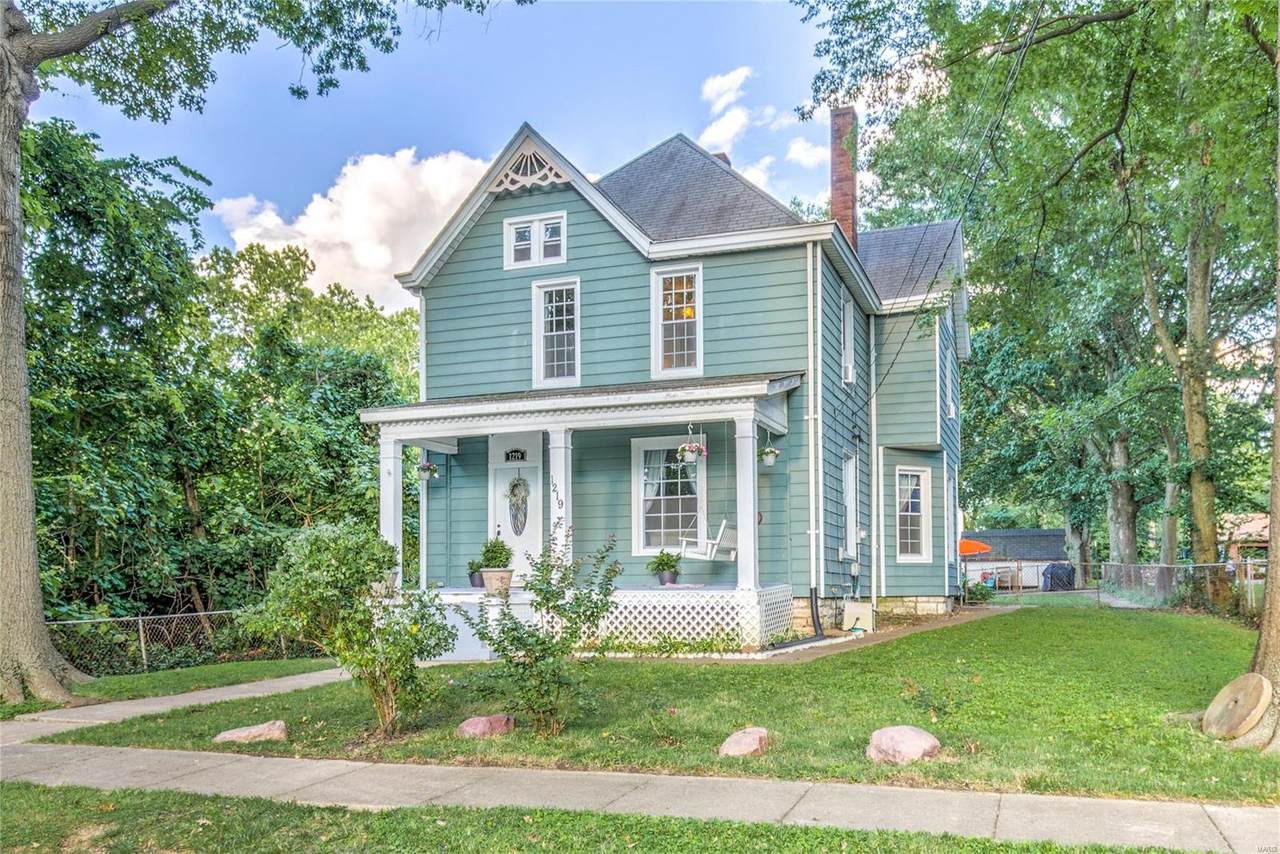 1219 Pine Street - Photo 1