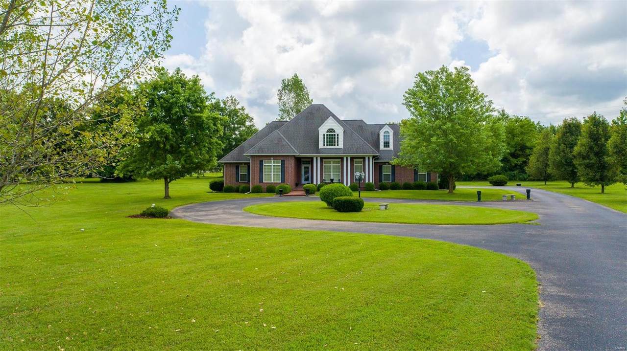 120 Mockingbird Lane - Photo 1