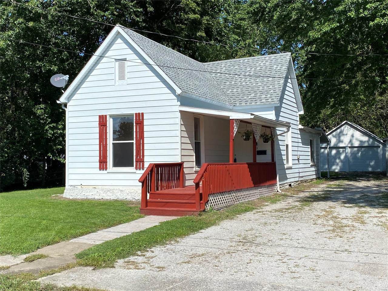 611 Hamilton Street - Photo 1