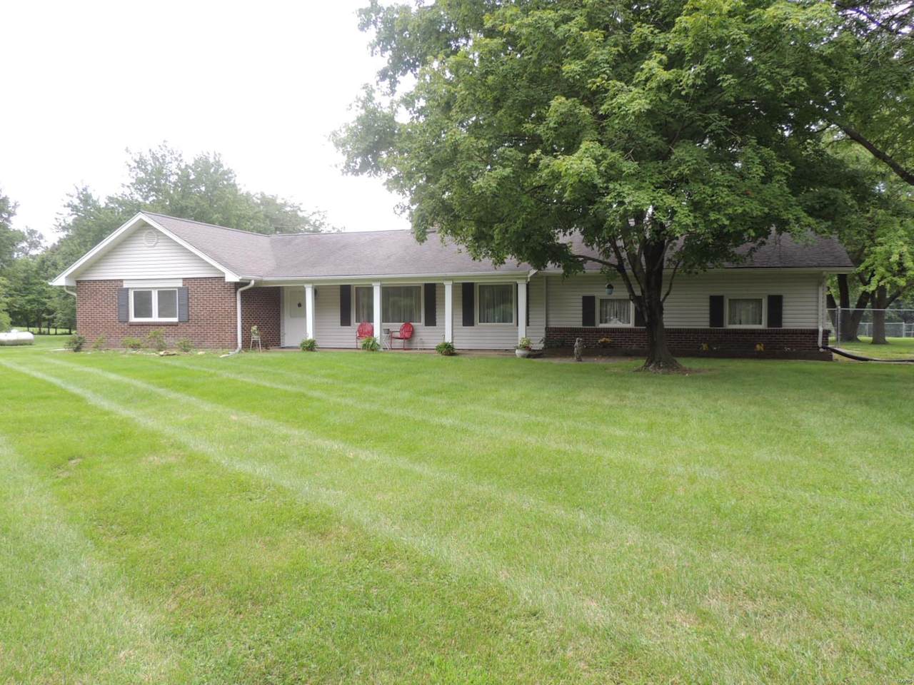 3130 Darryl - Photo 1