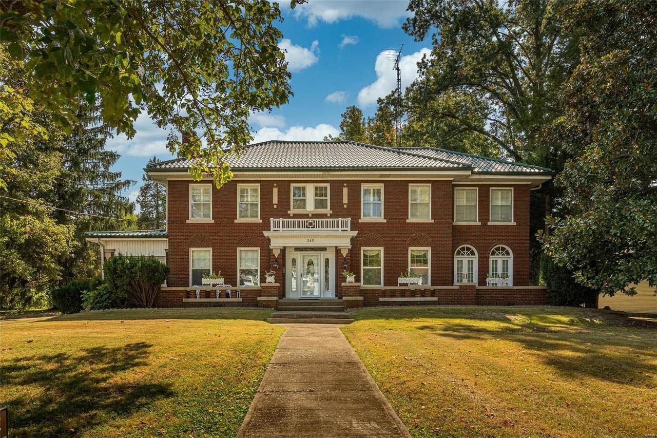 345 Main - Photo 1