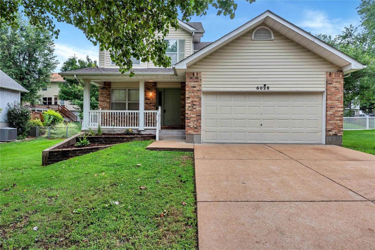 6028 Westminster - Photo 1