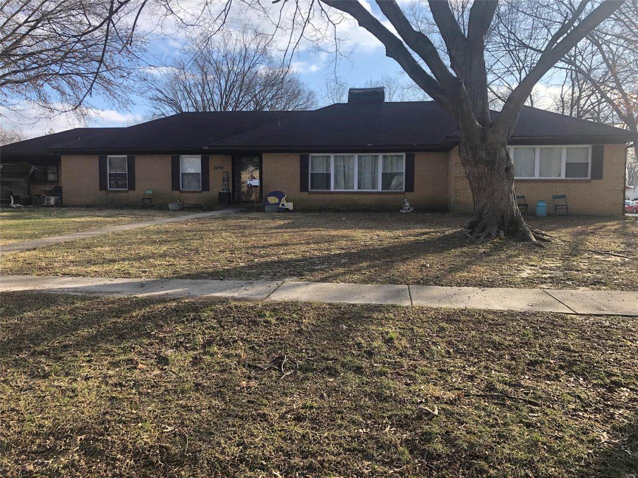 1690 Fairfax - Photo 1