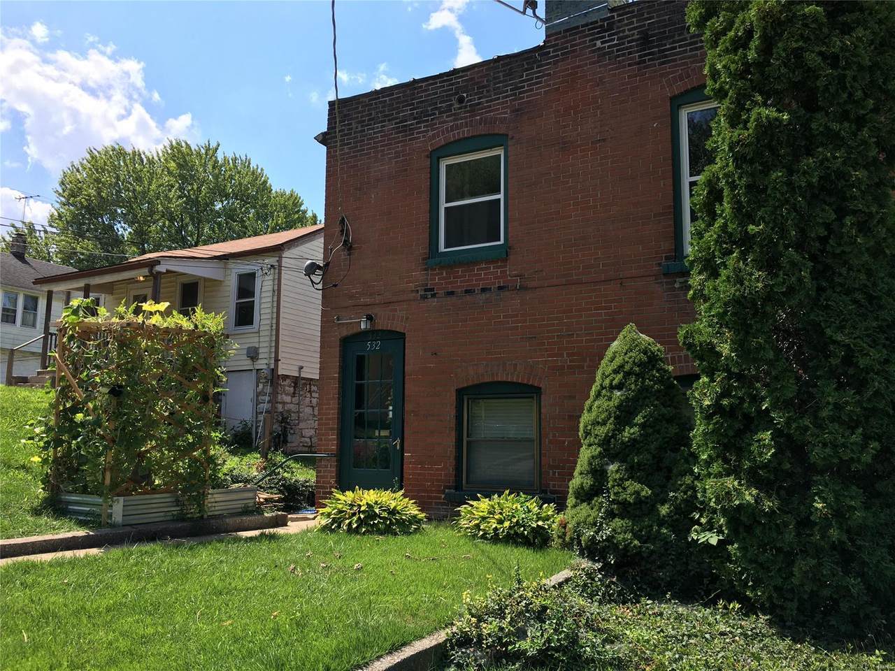 532 Easton - Photo 1