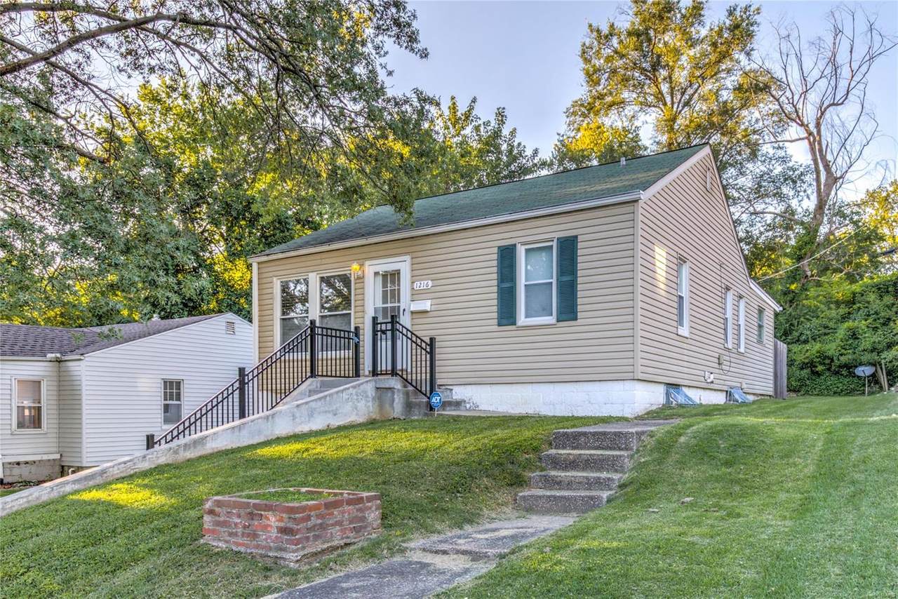 1216 Douglas Street - Photo 1