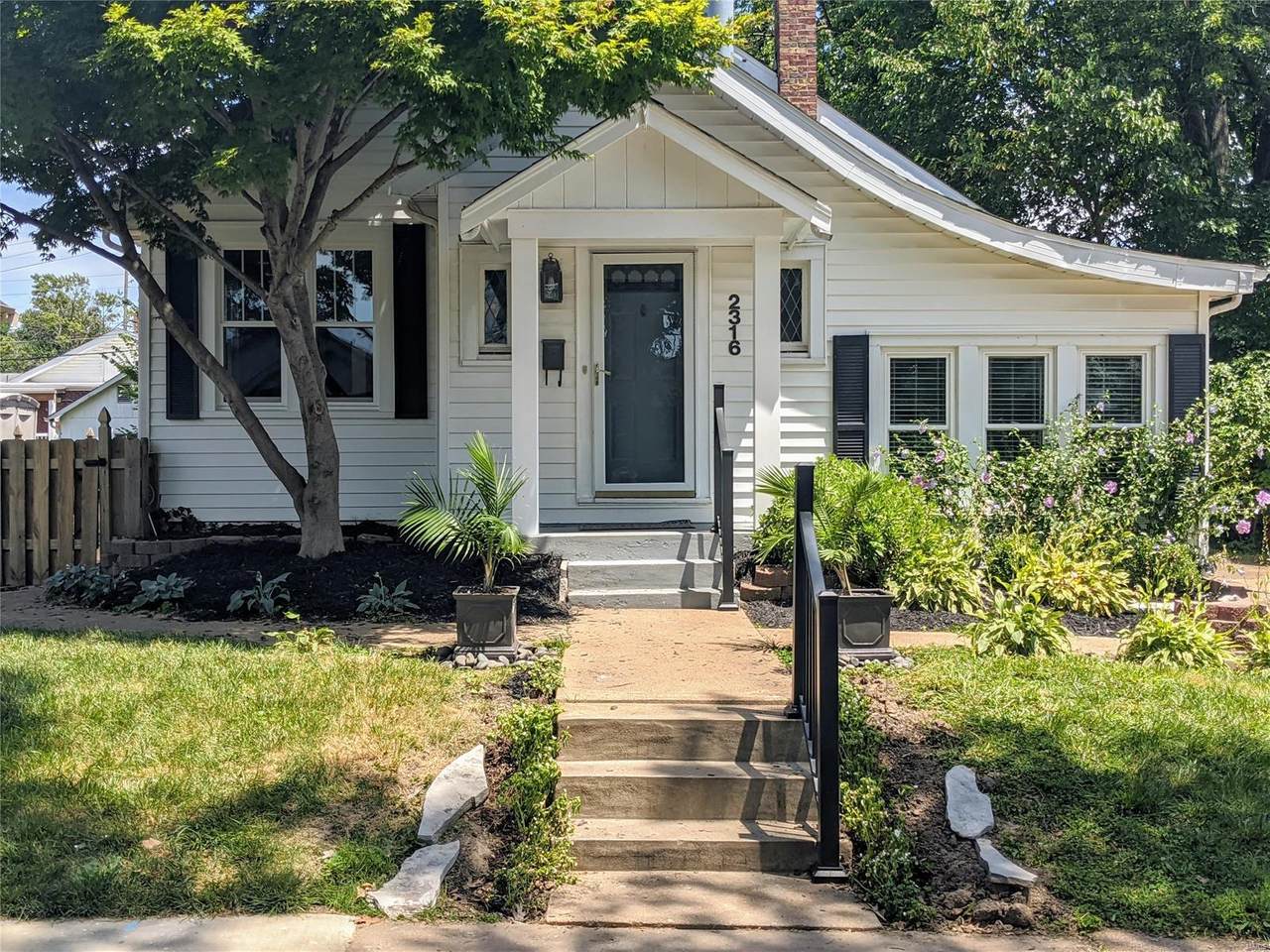 2316 Annalee Avenue - Photo 1