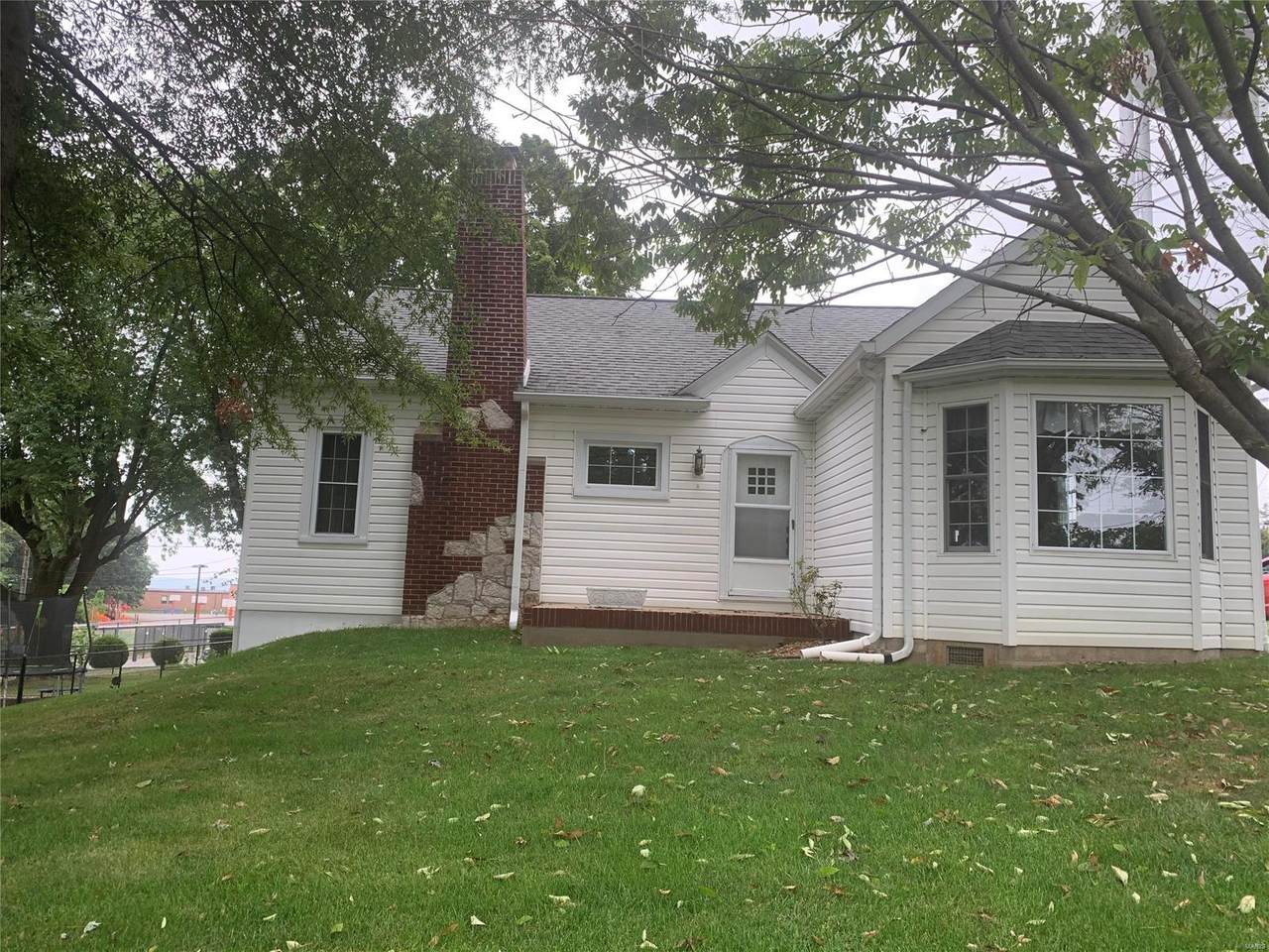 700 Opdyke Street - Photo 1