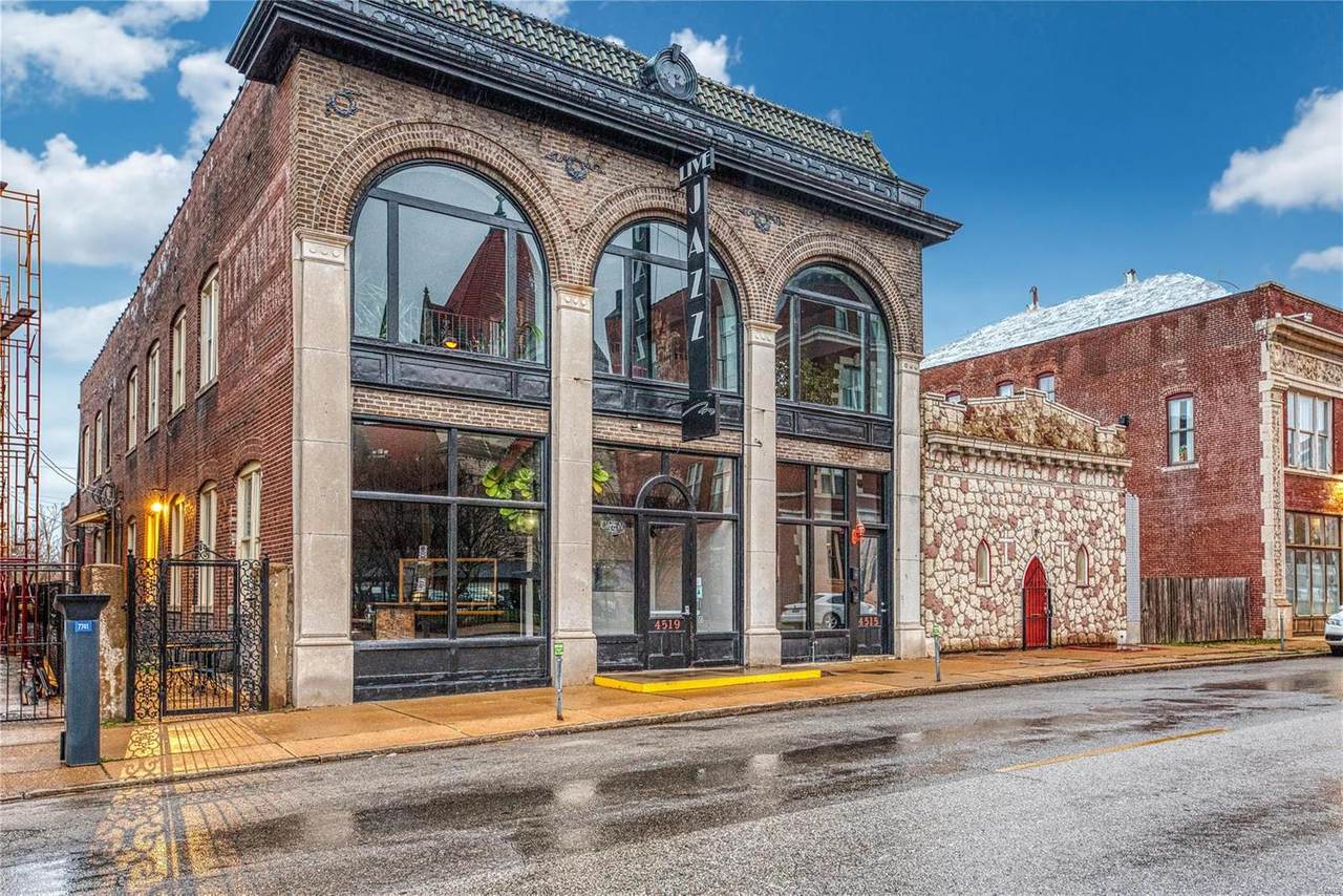 4515 Olive Street - Photo 1