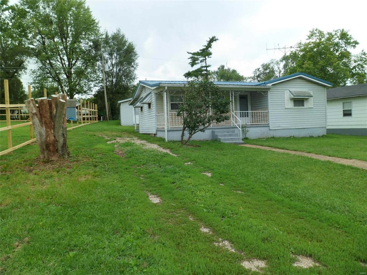 409 Jackson - Photo 1