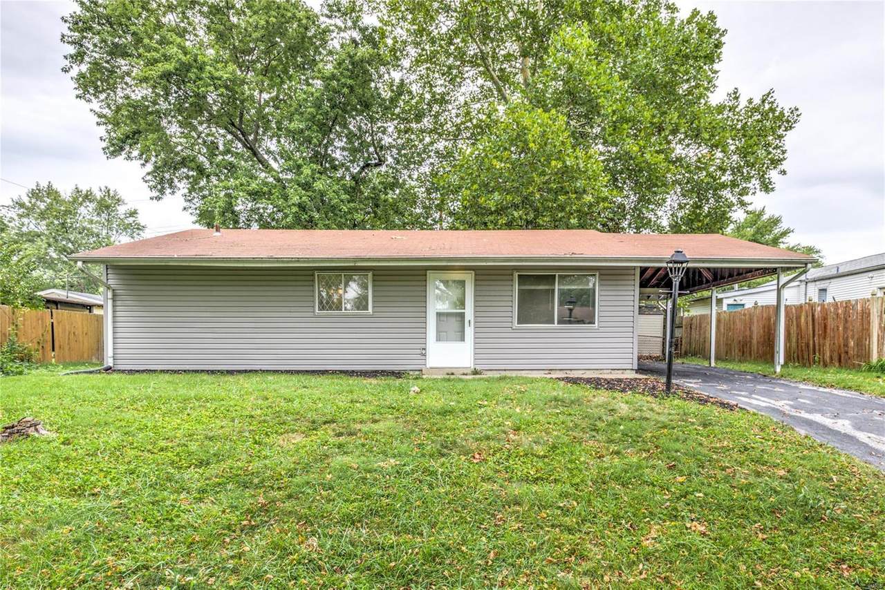 2465 Grants Parkway - Photo 1