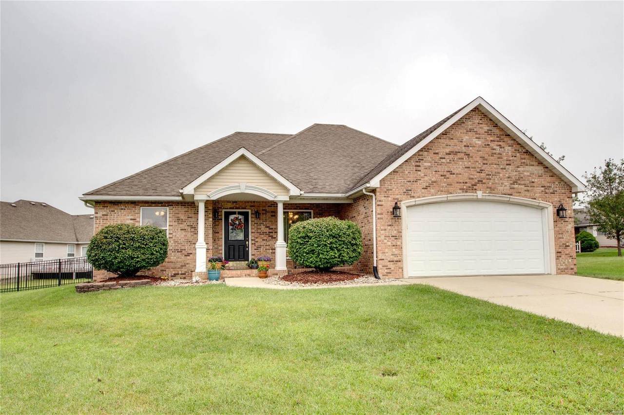 603 Crosswinds Court - Photo 1