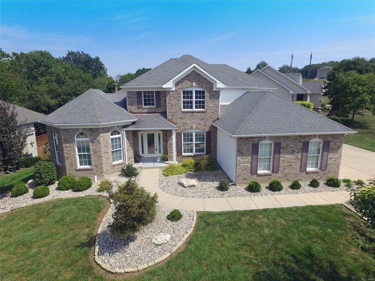 2724 Niagara Falls Court - Photo 1