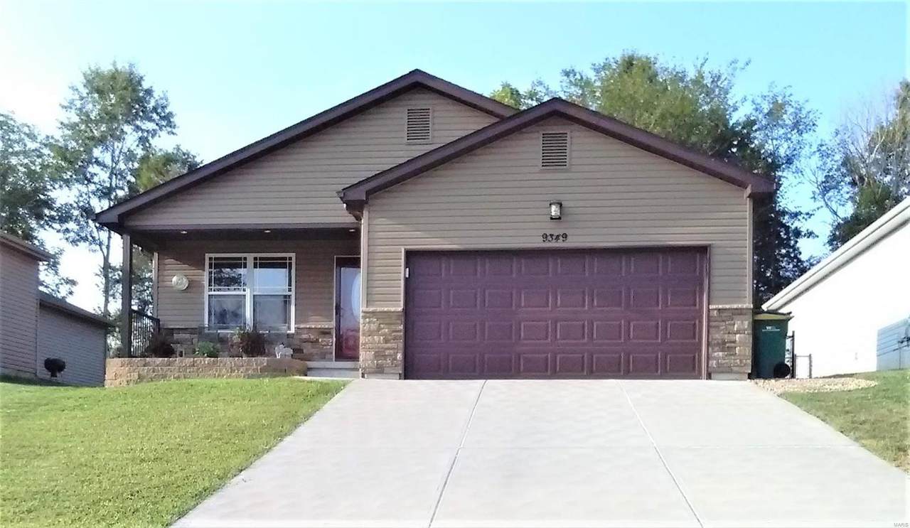 9349 Lakeview Drive - Photo 1