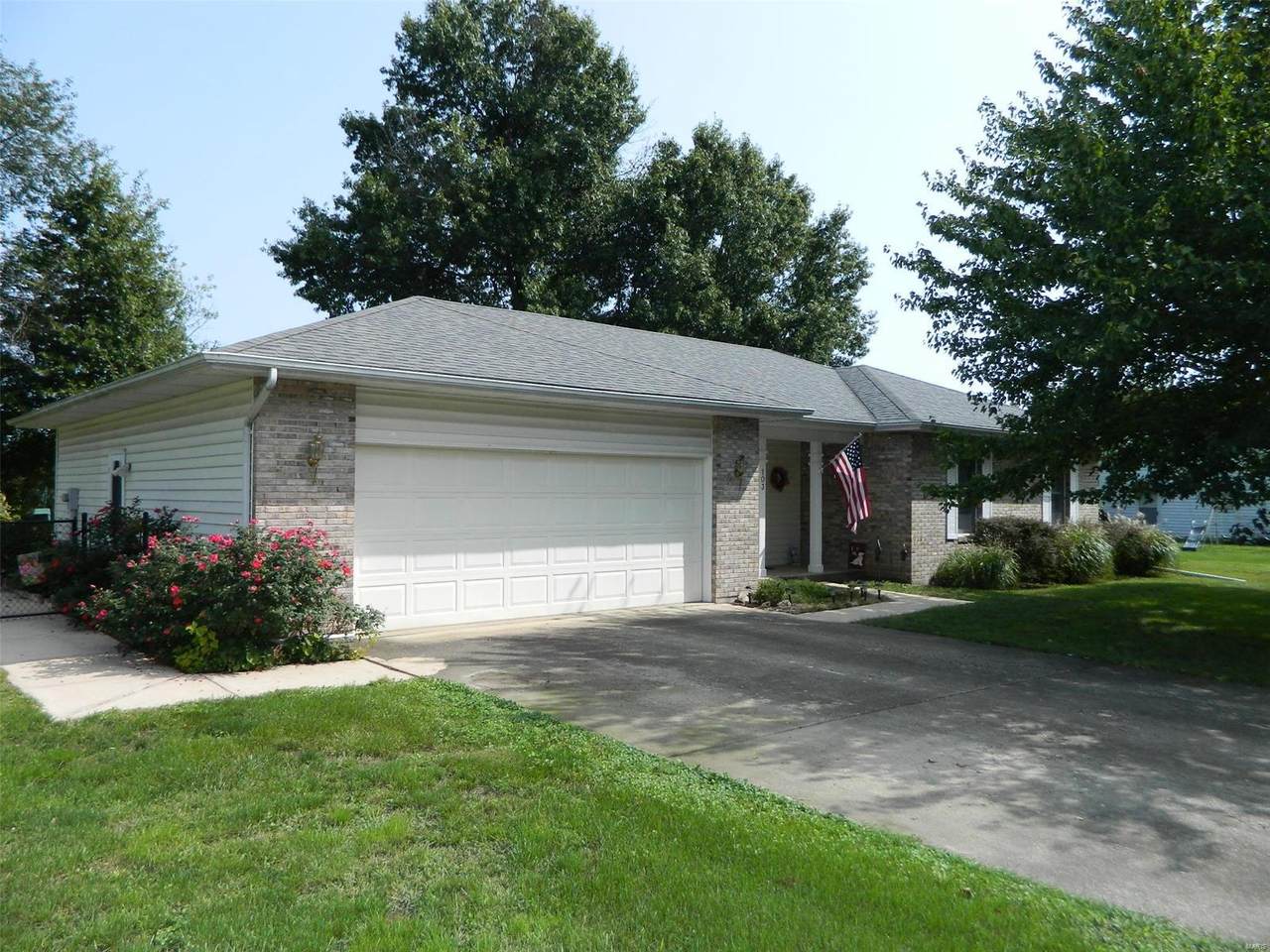 103 Meadow Lane - Photo 1