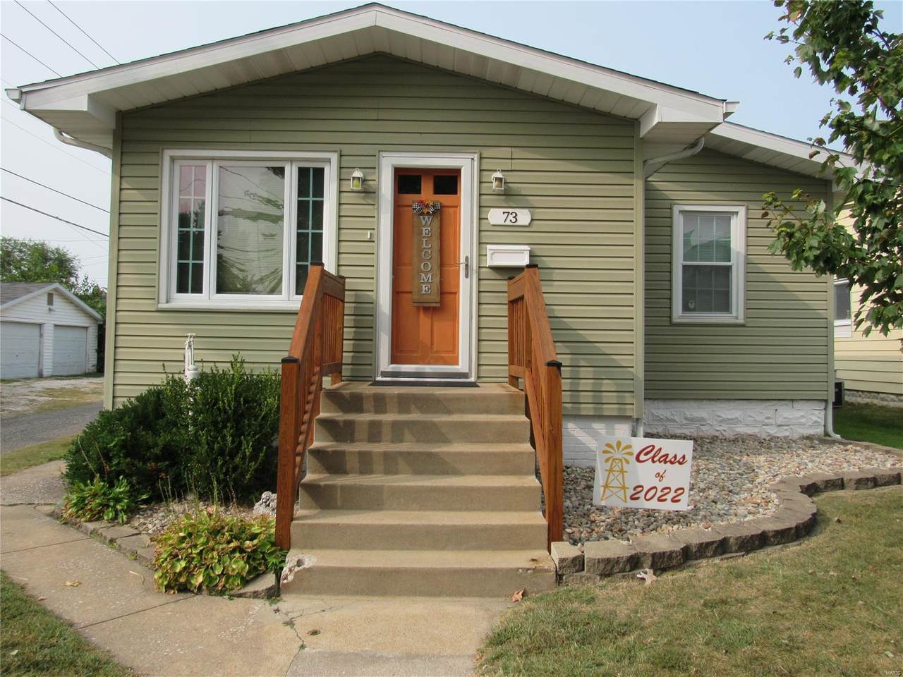 73 Jennings Avenue - Photo 1