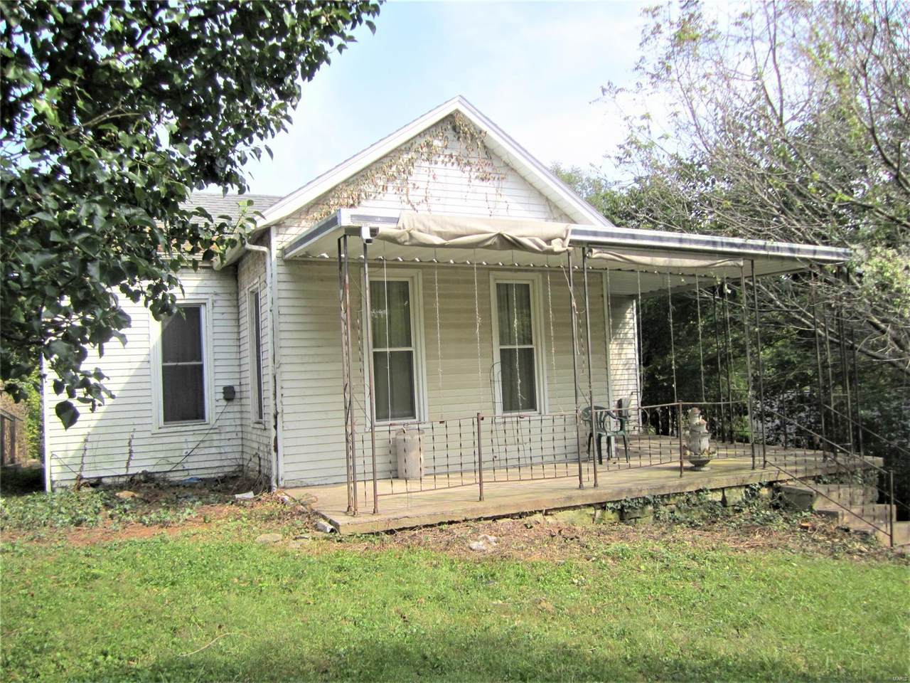723 7th Street - Photo 1